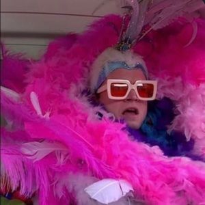 Meet your Posher, Michaela